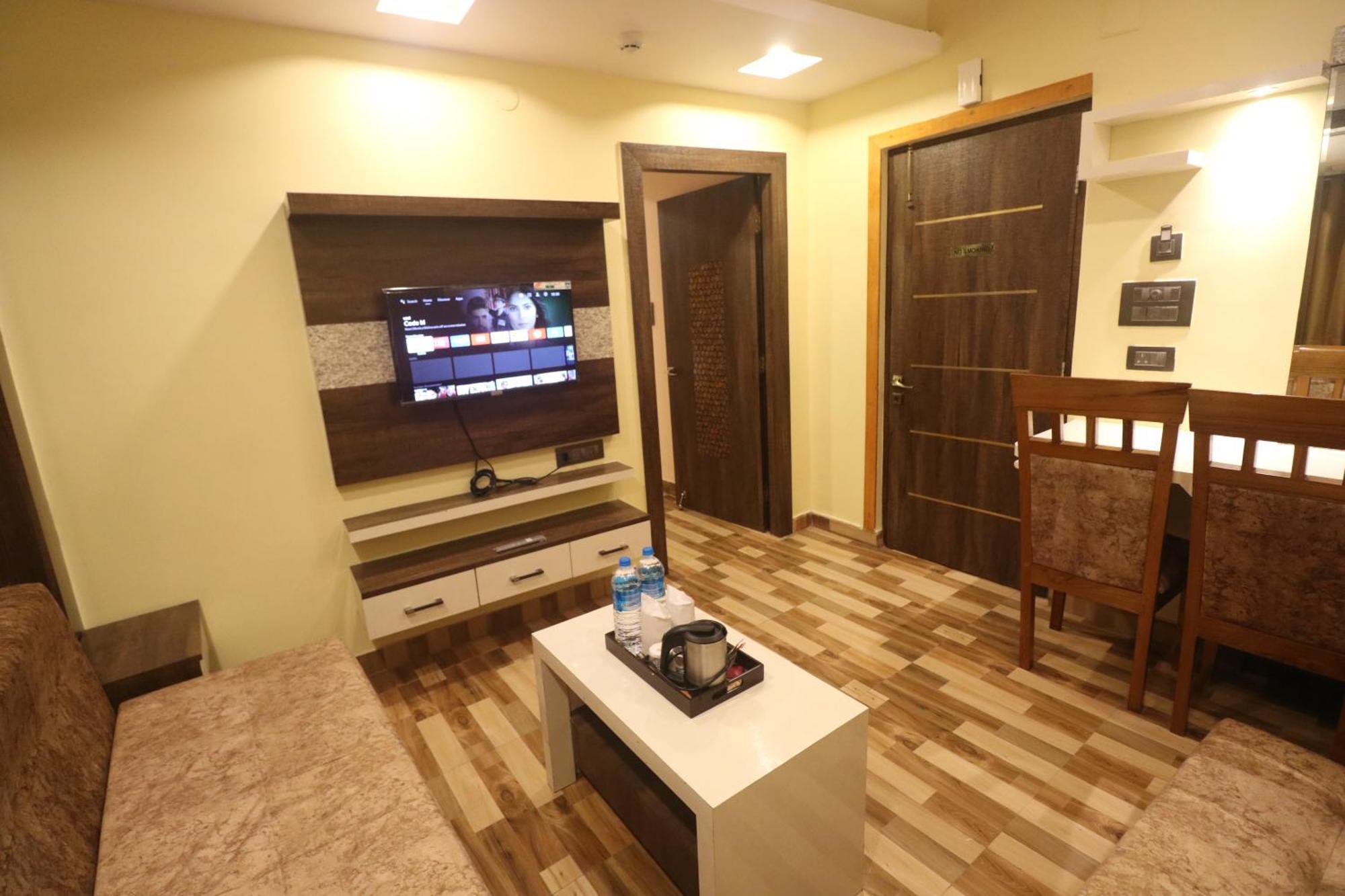 Mohar Residency Hotel Kolkata Luaran gambar